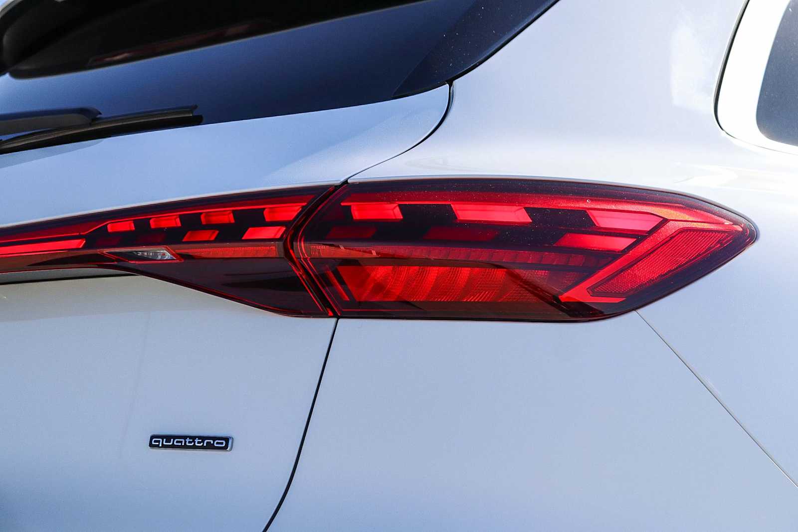 Thumbnail: 2025 Audi Q5 - 10