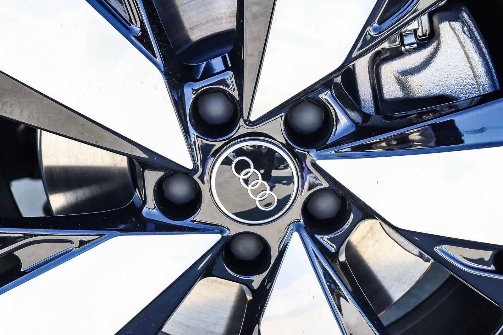 Thumbnail: 2025 Audi A5 - 15