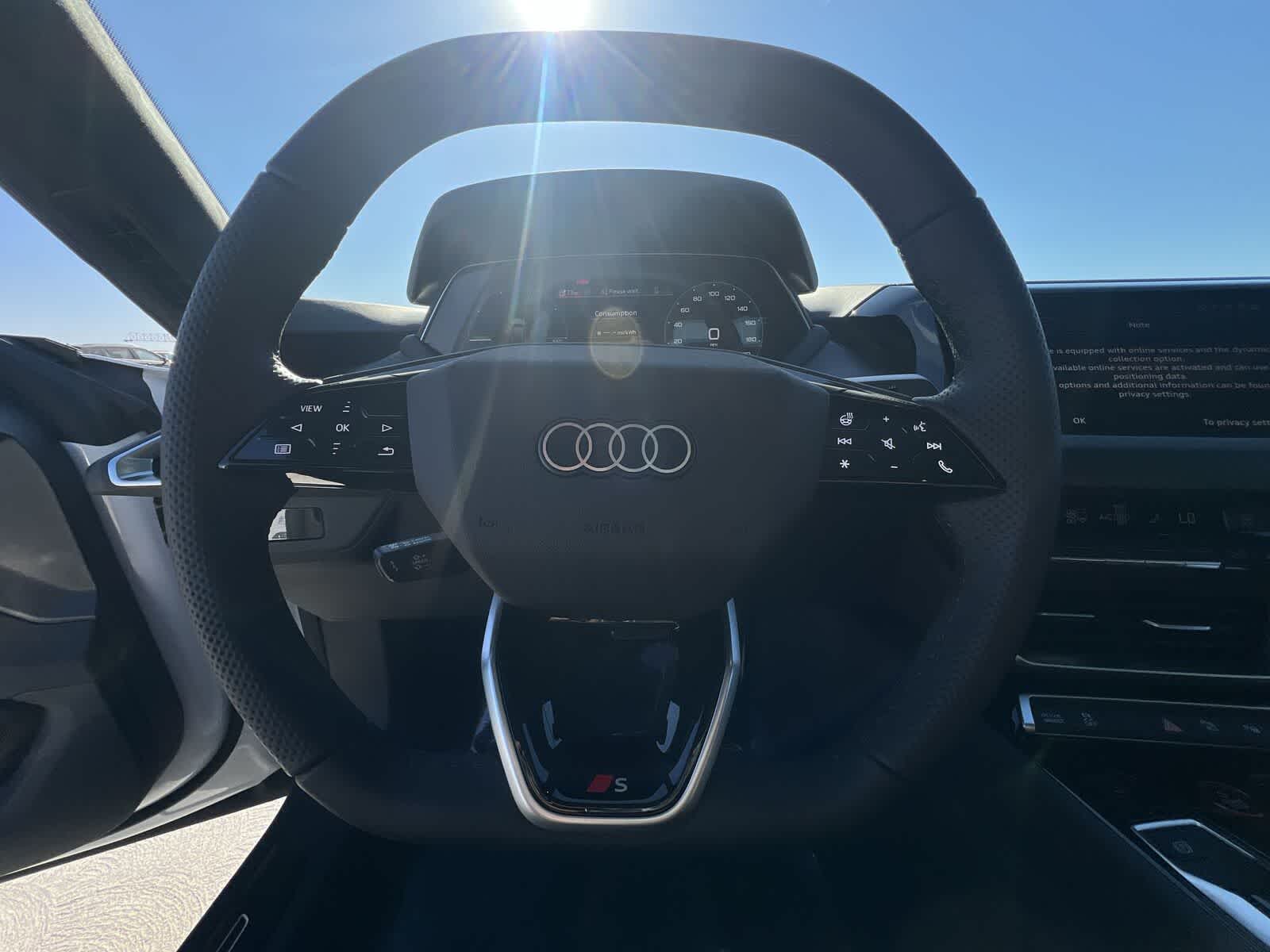 Thumbnail: 2025 Audi e-tron GT - 14