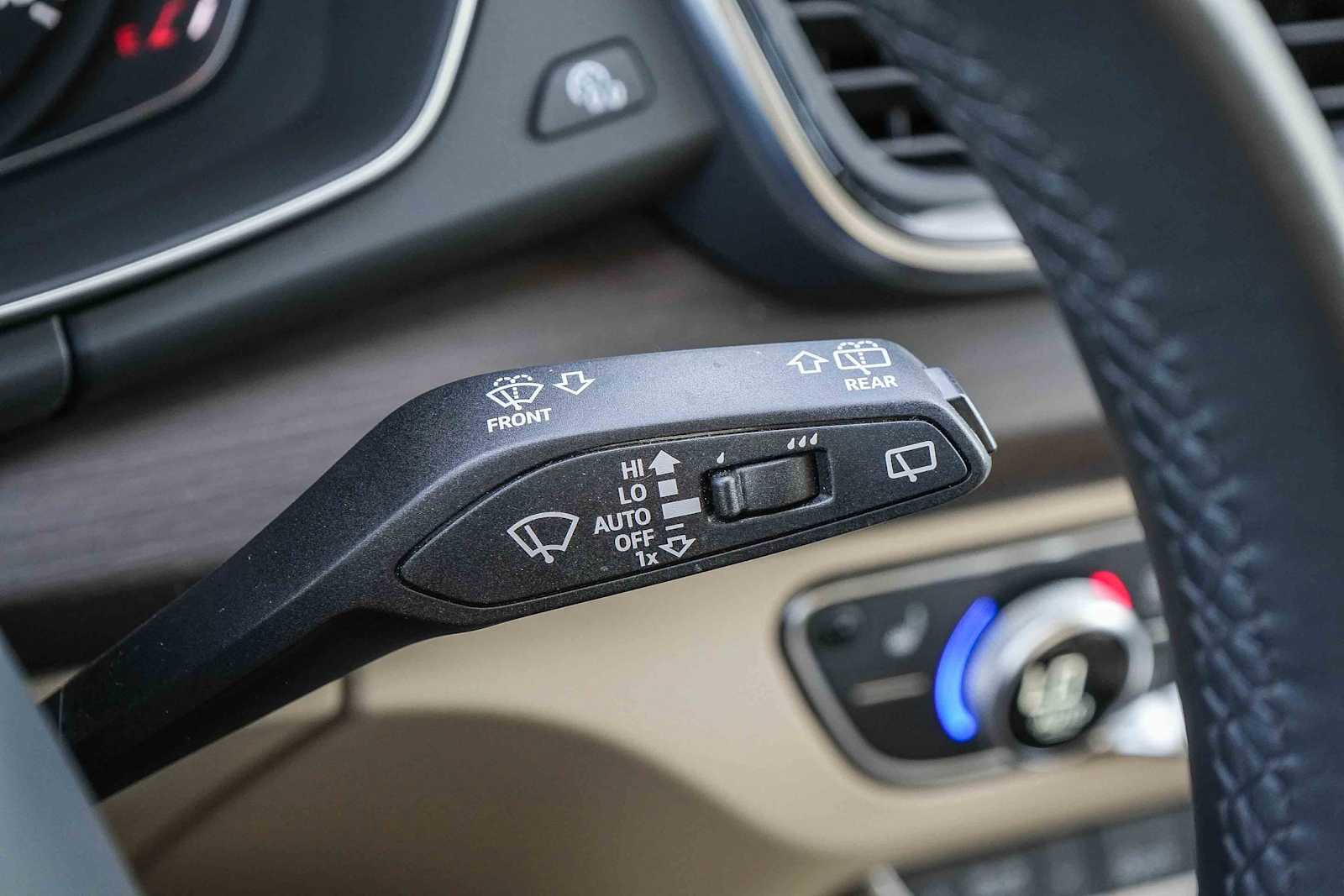 Thumbnail: 2023 Audi Q5 - 34