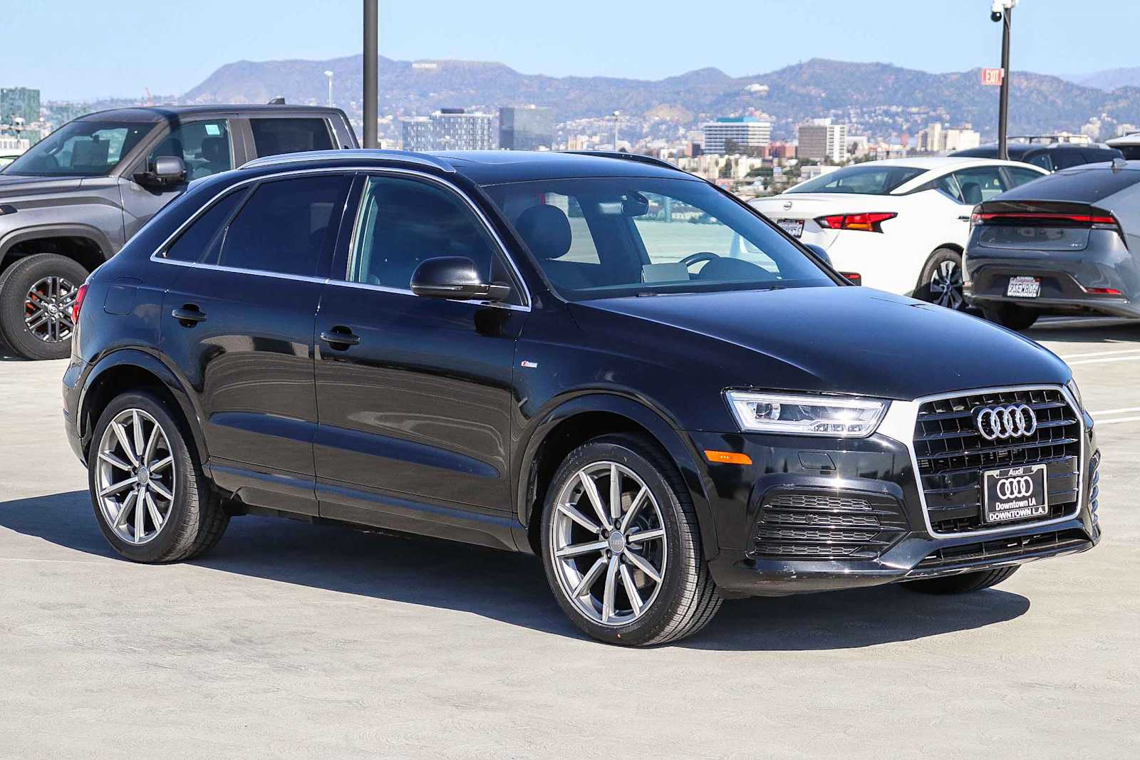 Thumbnail: 2018 Audi Q3 - 3