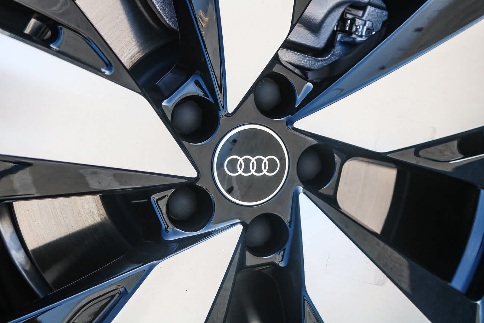 Thumbnail: 2025 Audi A5 - 14