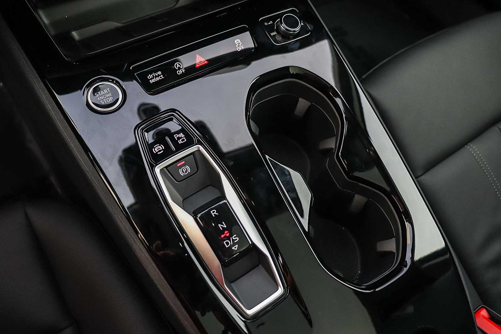 Thumbnail: 2025 Audi A5 - 24