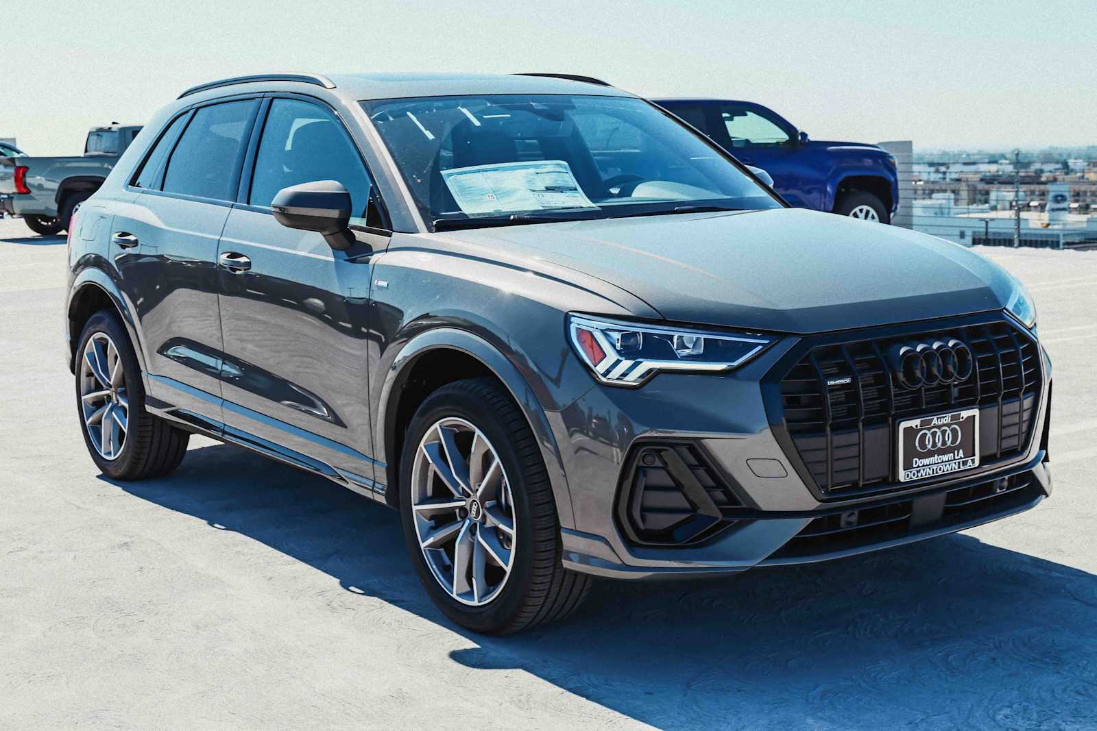 Thumbnail: 2025 Audi Q3 - 3