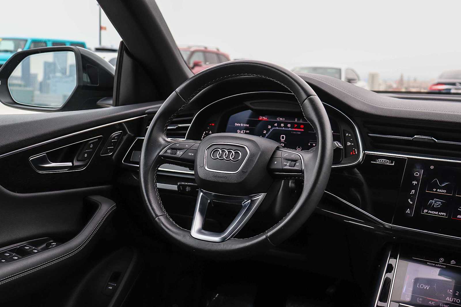 Thumbnail: 2023 Audi Q8 - 22