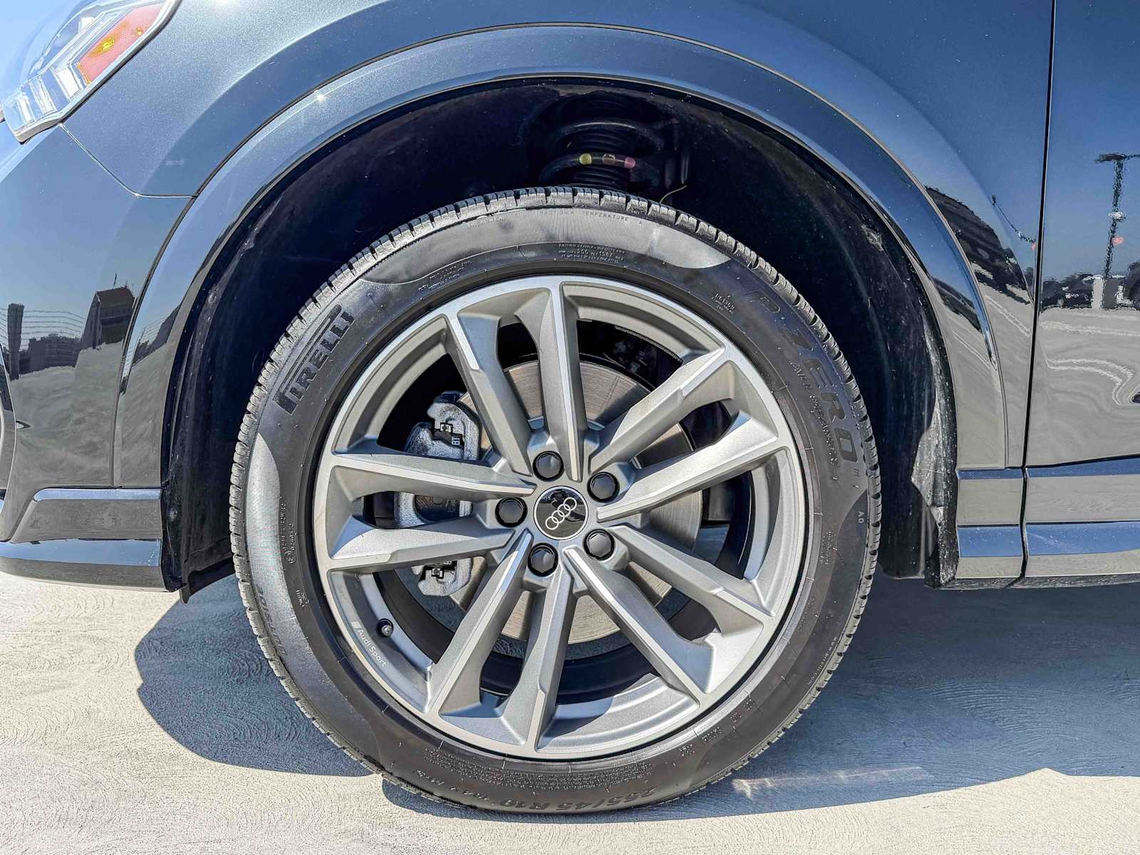 Thumbnail: 2025 Audi Q3 - 14