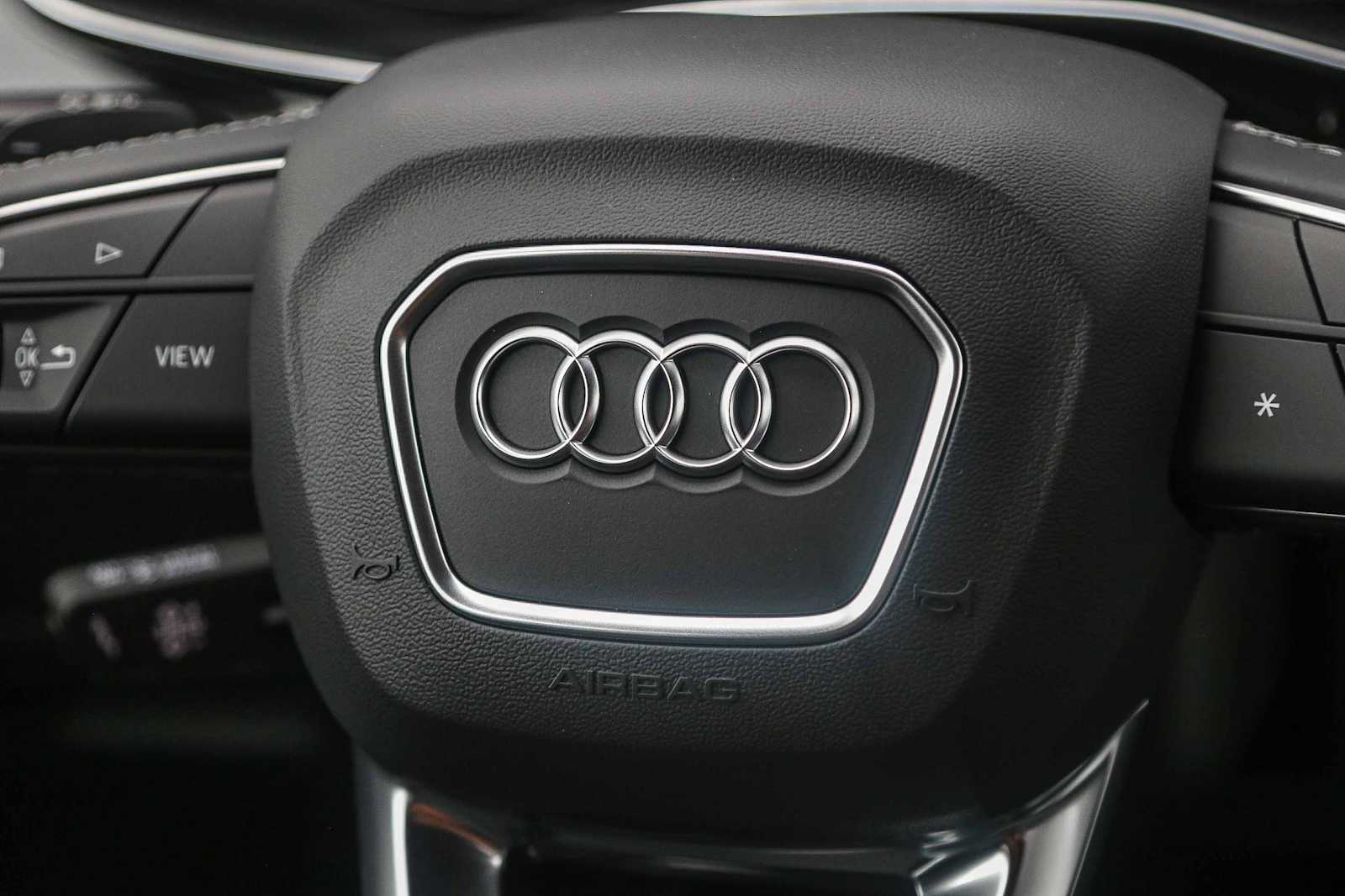 Thumbnail: 2026 Audi Q7 - 23