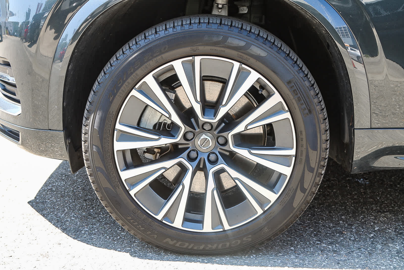 Thumbnail: 2022 Volvo XC90 - 11