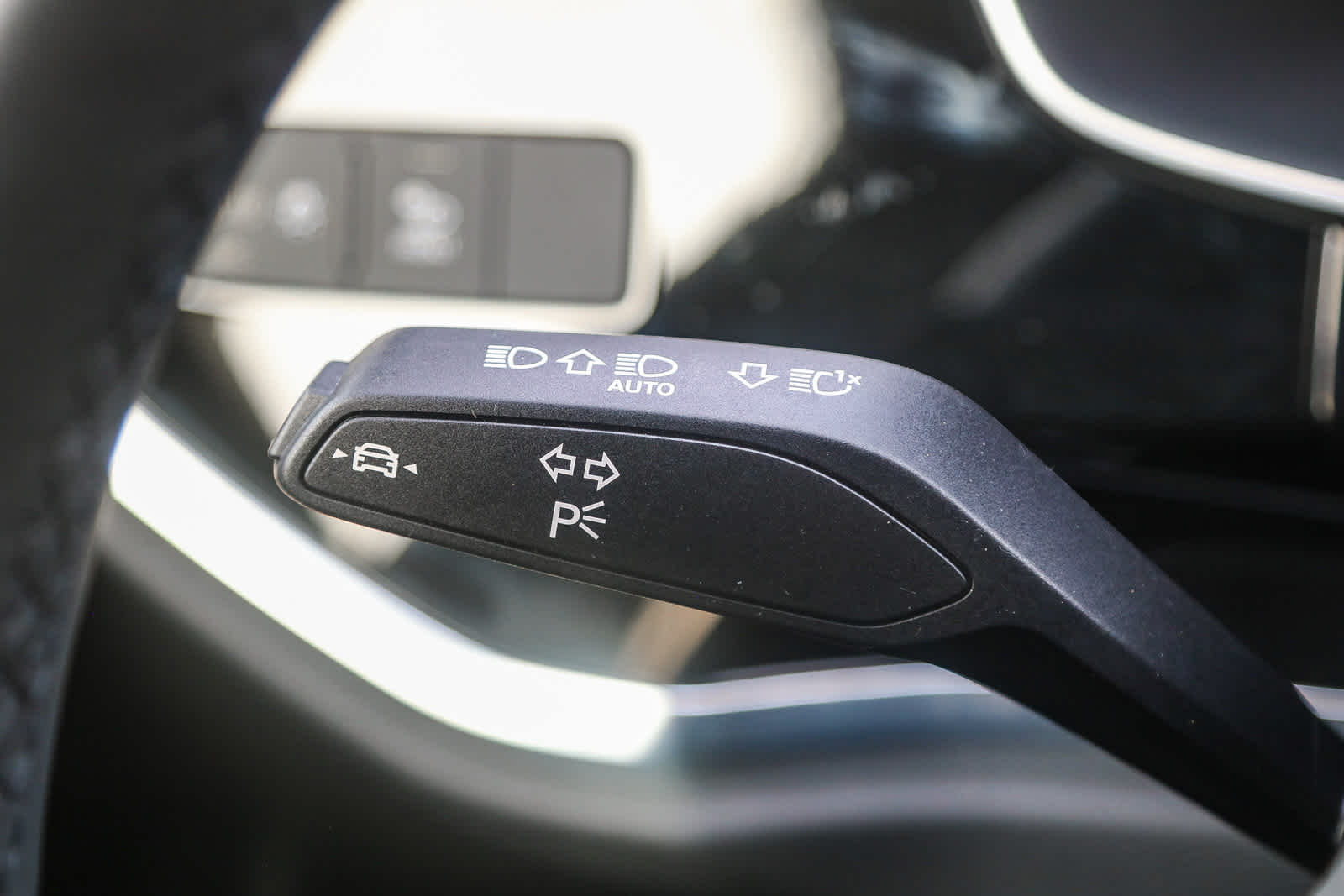 Thumbnail: 2025 Audi Q3 - 38