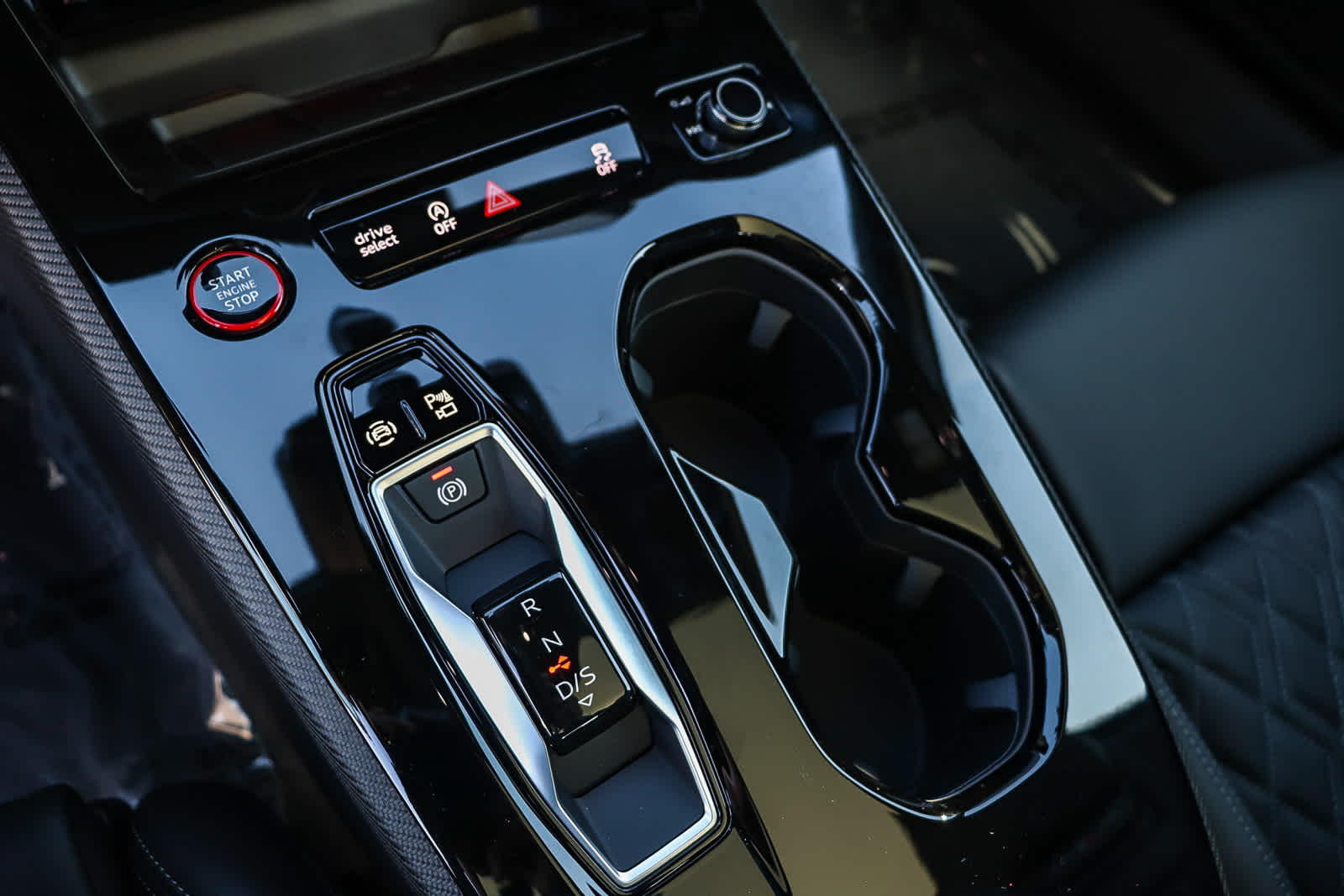 Thumbnail: 2025 Audi S5 - 24