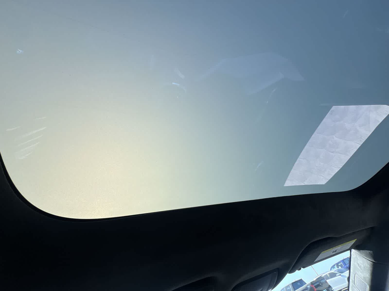 Thumbnail: 2025 Audi e-tron GT - 25