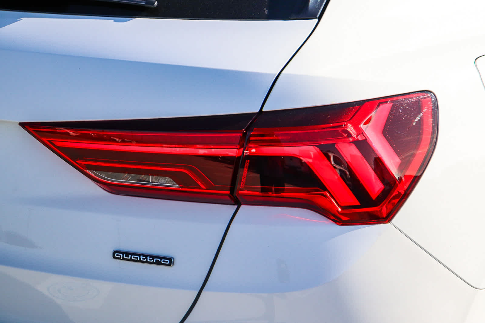 Thumbnail: 2022 Audi Q3 - 10