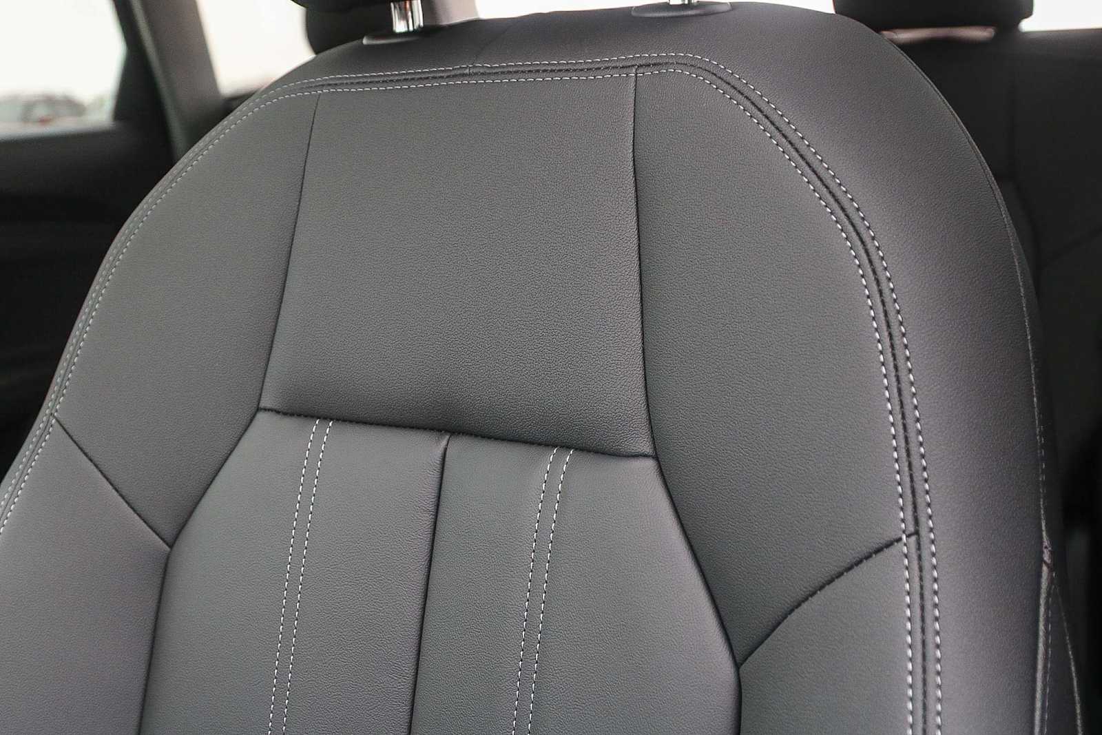 Thumbnail: 2025 Audi Q5 - 26