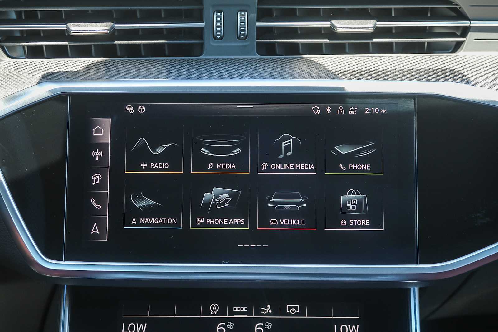 Thumbnail: 2025 Audi S7 - 15