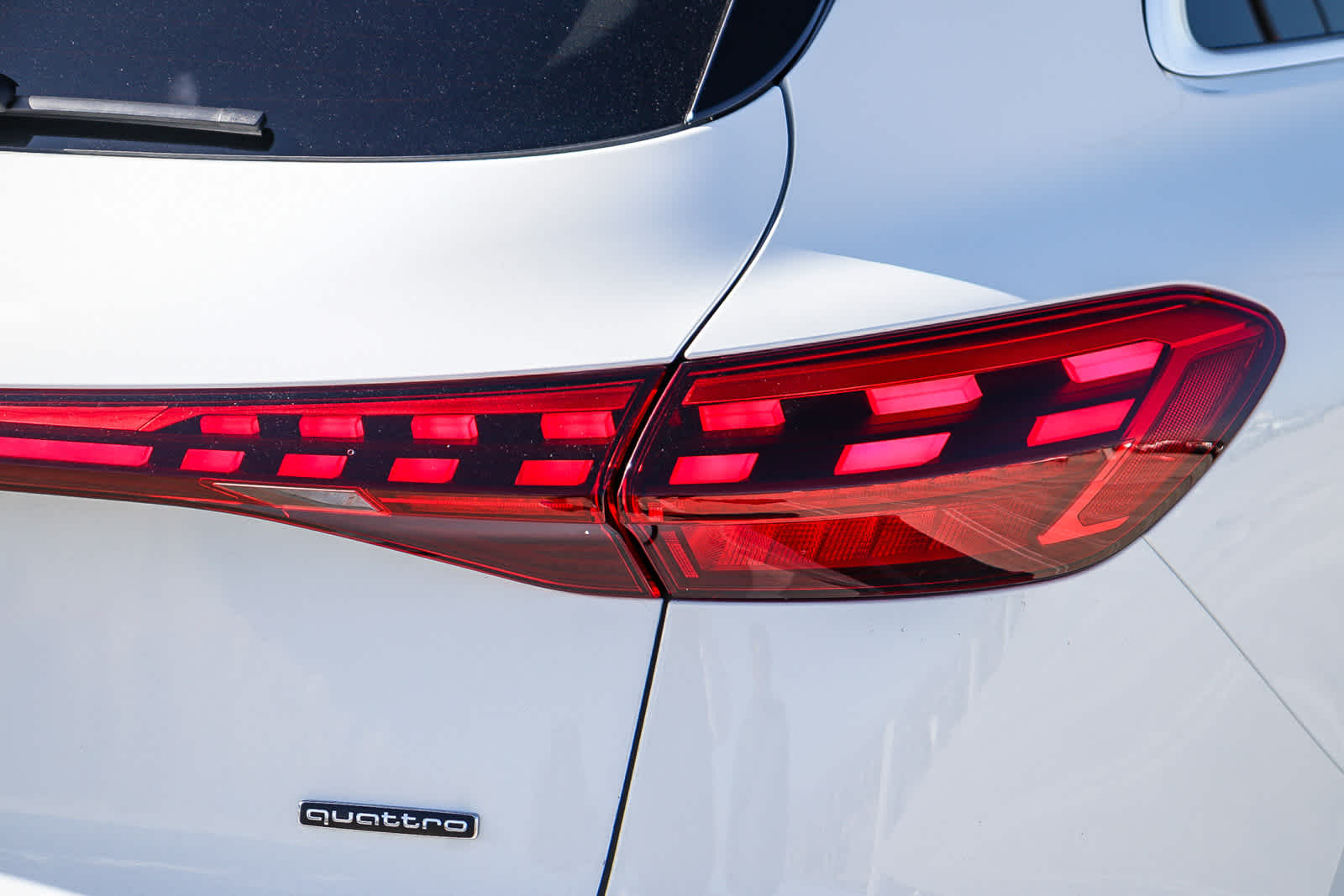 Thumbnail: 2025 Audi Q5 - 10