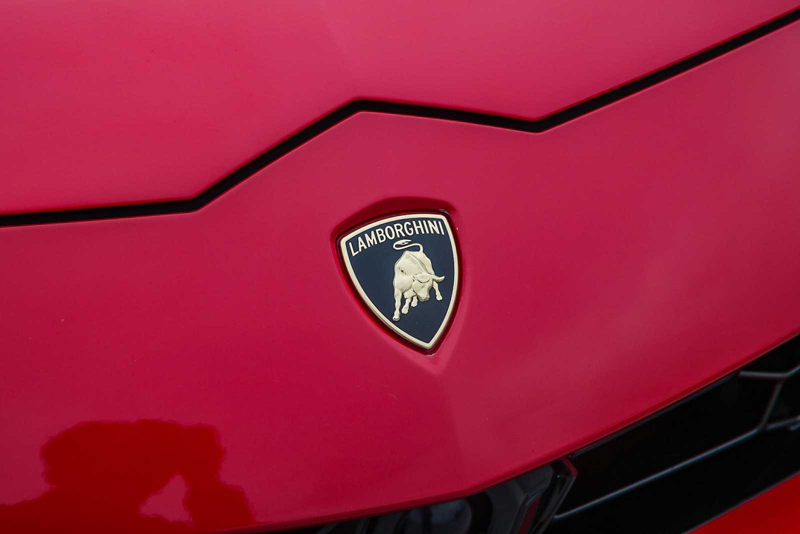 Thumbnail: 2021 Lamborghini Urus - 5