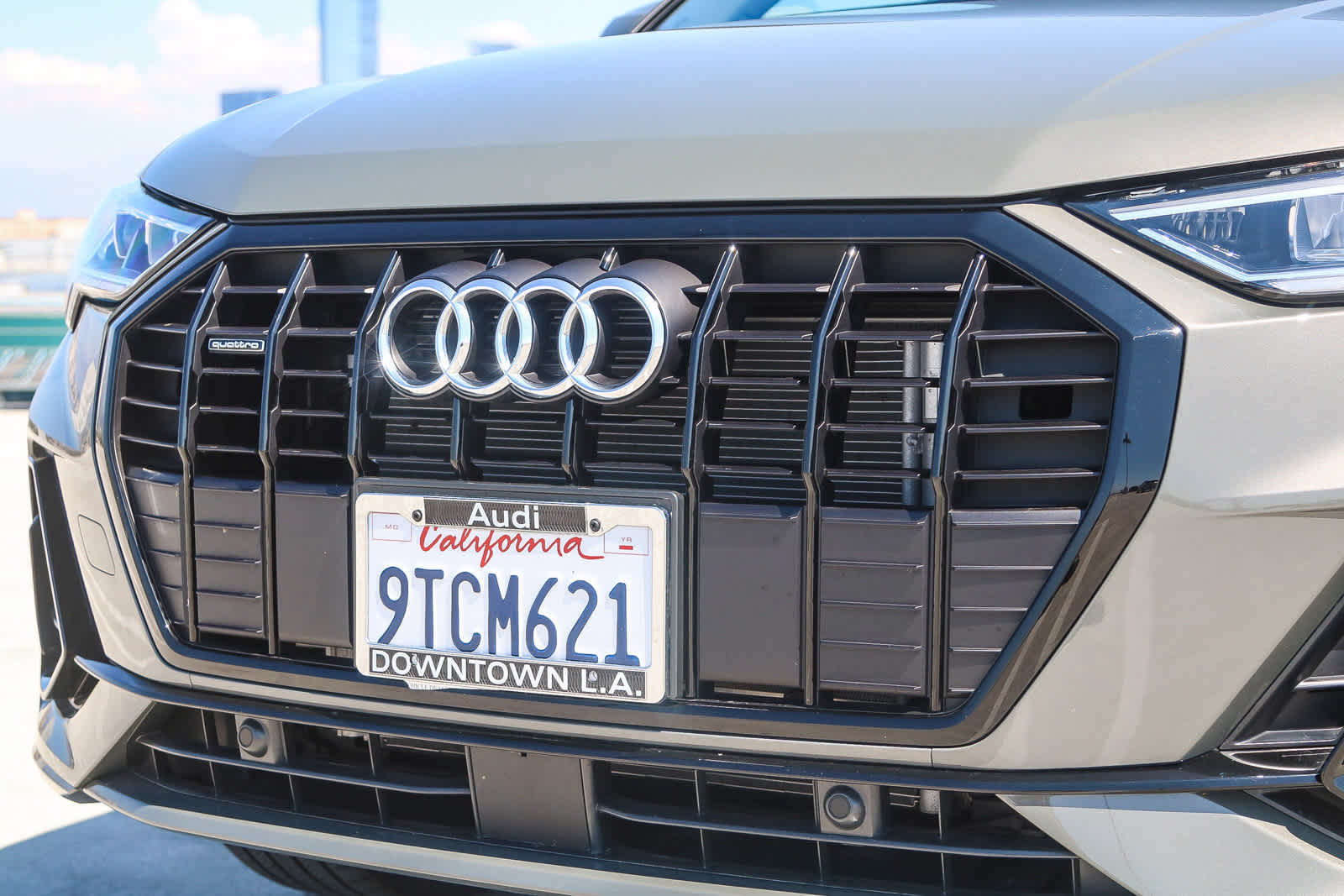 Thumbnail: 2025 Audi Q3 - 6