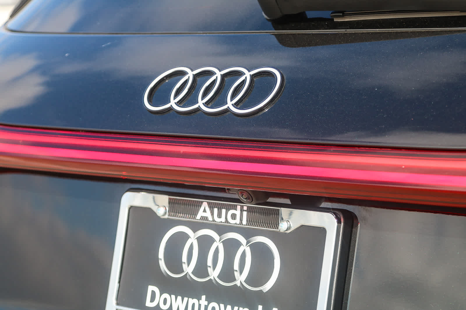 Thumbnail: 2025 Audi Q5 - 12