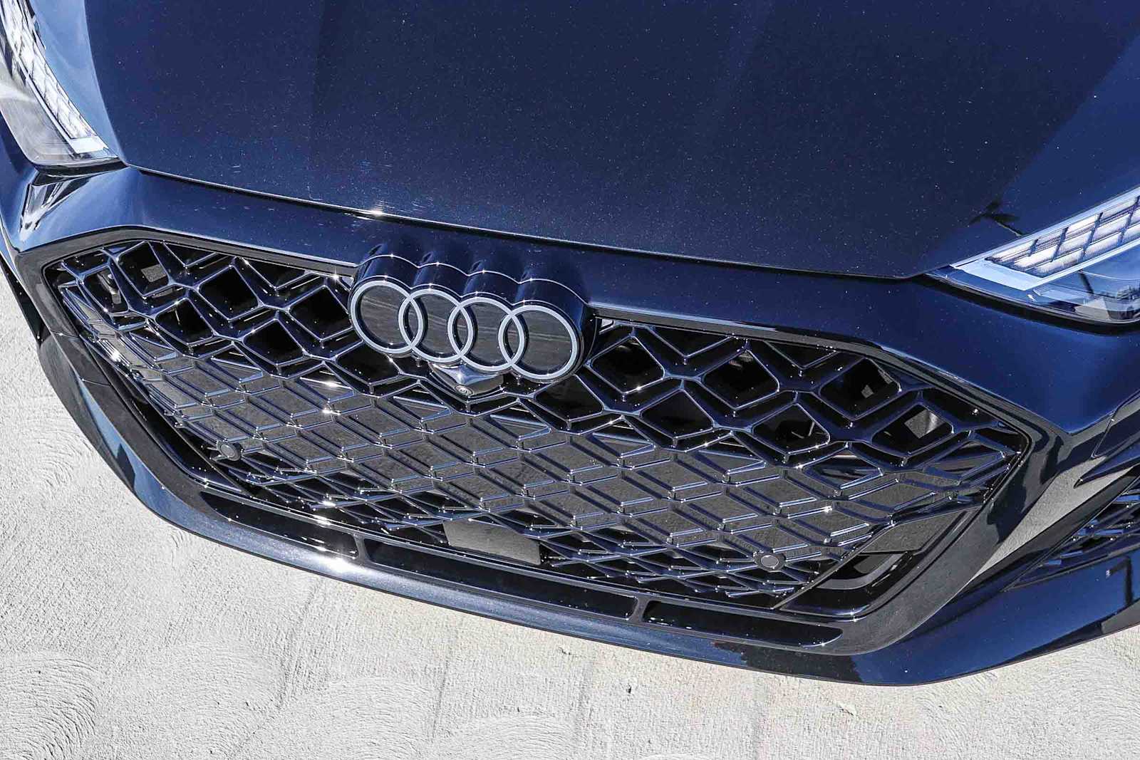 Thumbnail: 2026 Audi RS 3 - 8