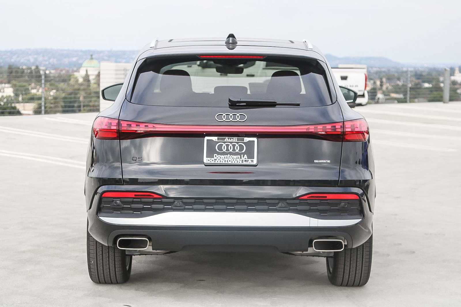 Thumbnail: 2025 Audi Q5 - 7