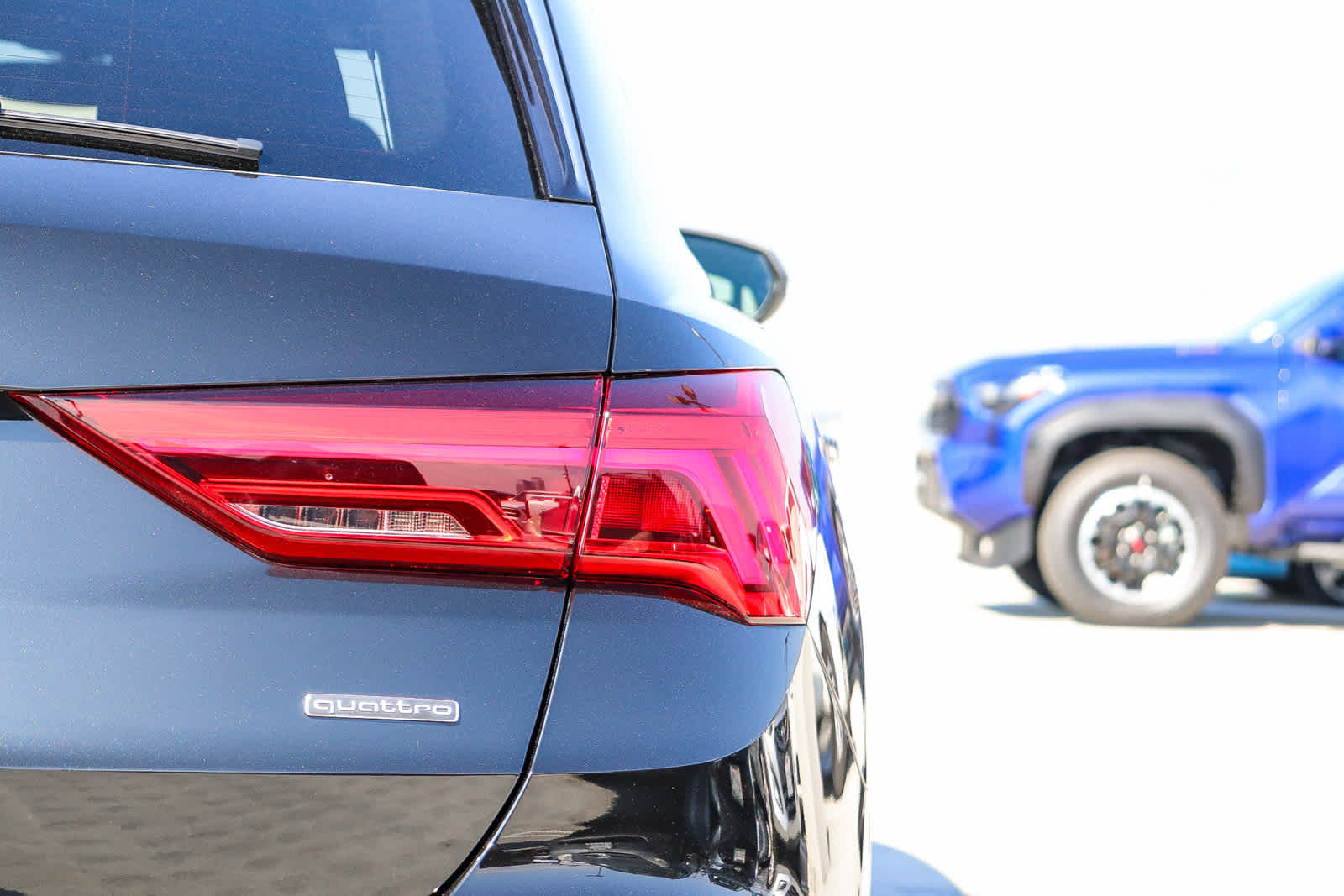 Thumbnail: 2023 Audi Q3 - 10