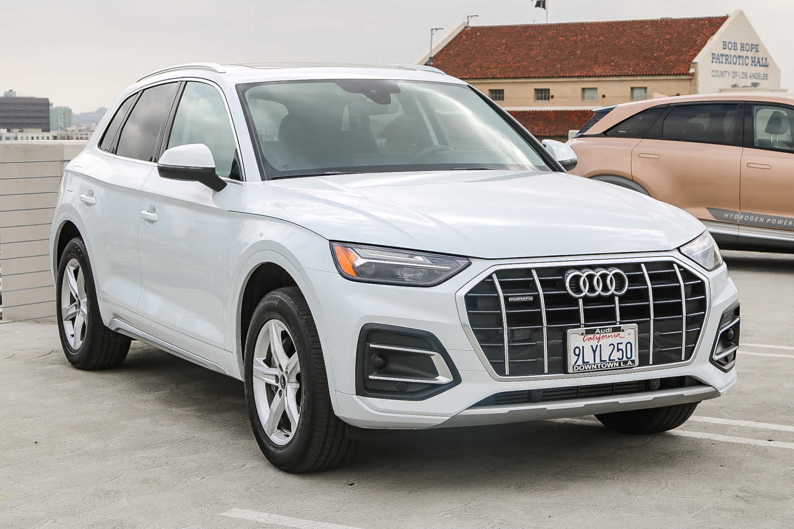 2024 Audi Q5 40 Premium photo 3