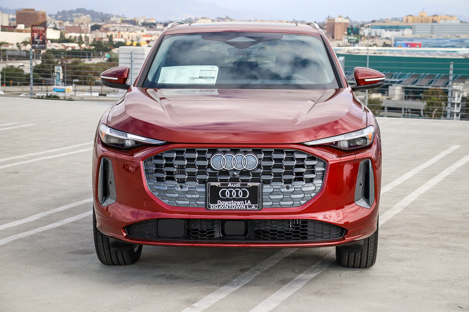 Thumbnail: 2025 Audi Q5 - 2