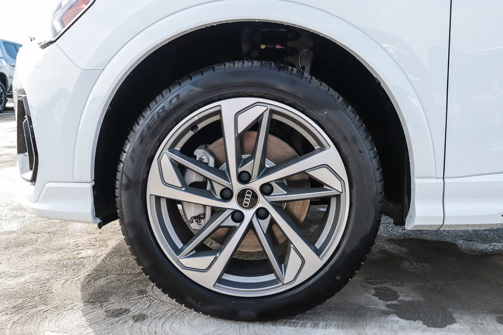 Thumbnail: 2025 Audi Q3 - 14