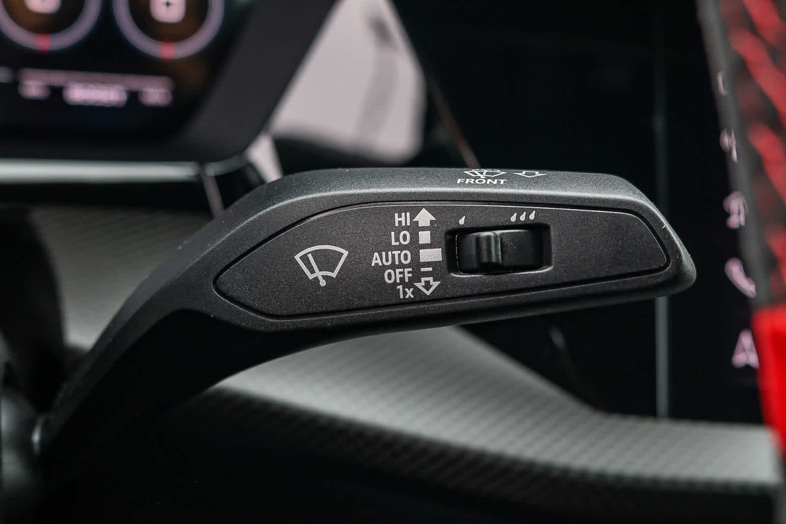 Thumbnail: 2025 Audi RS 3 - 37