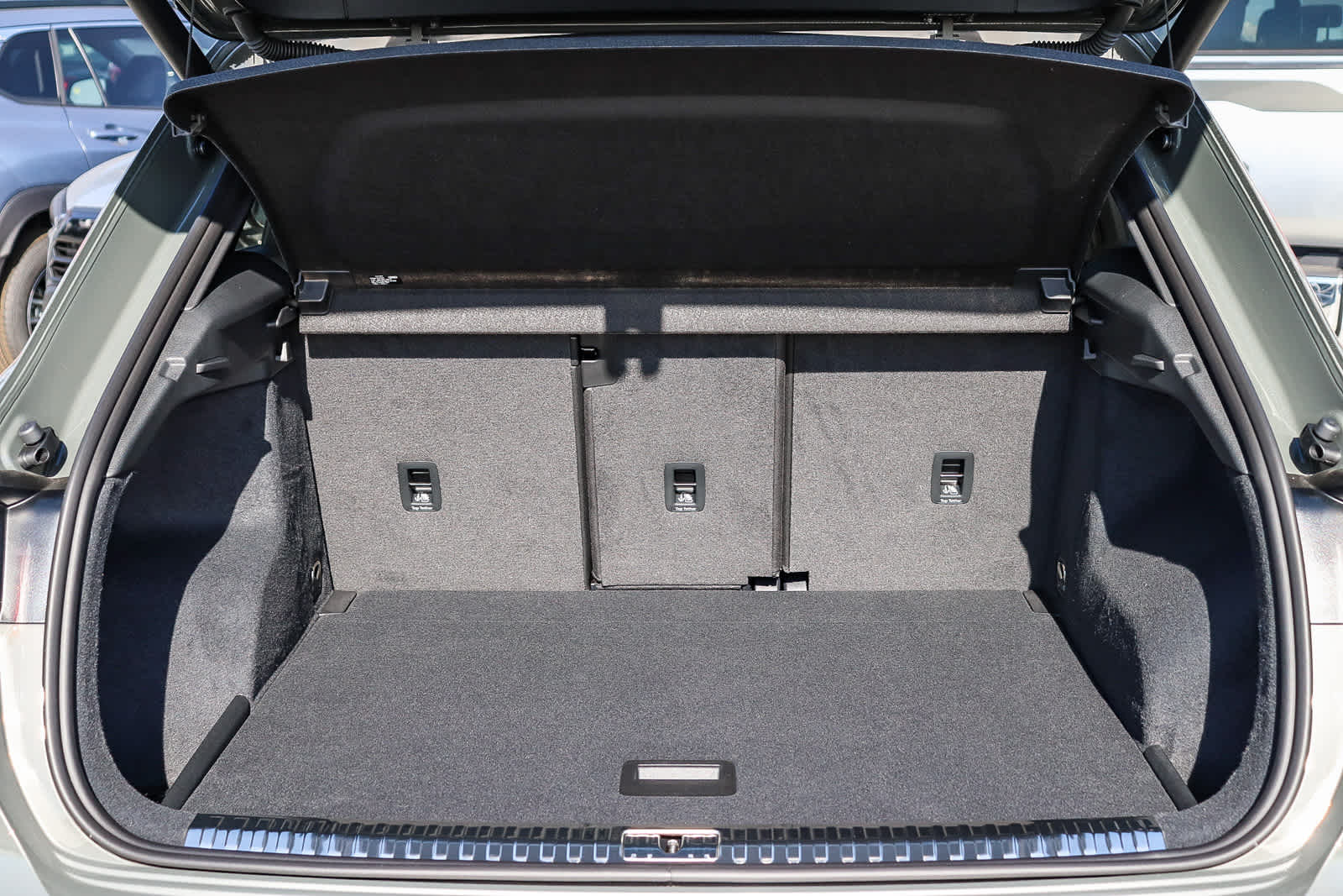 Thumbnail: 2025 Audi Q3 - 39