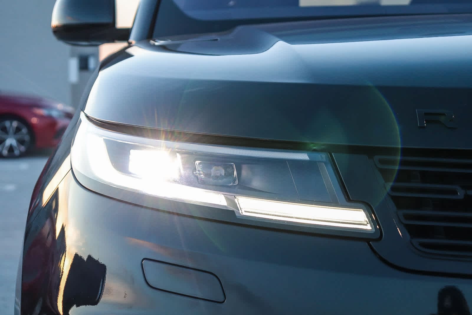 Thumbnail: 2023 Land Rover Range Rover Sport - 6