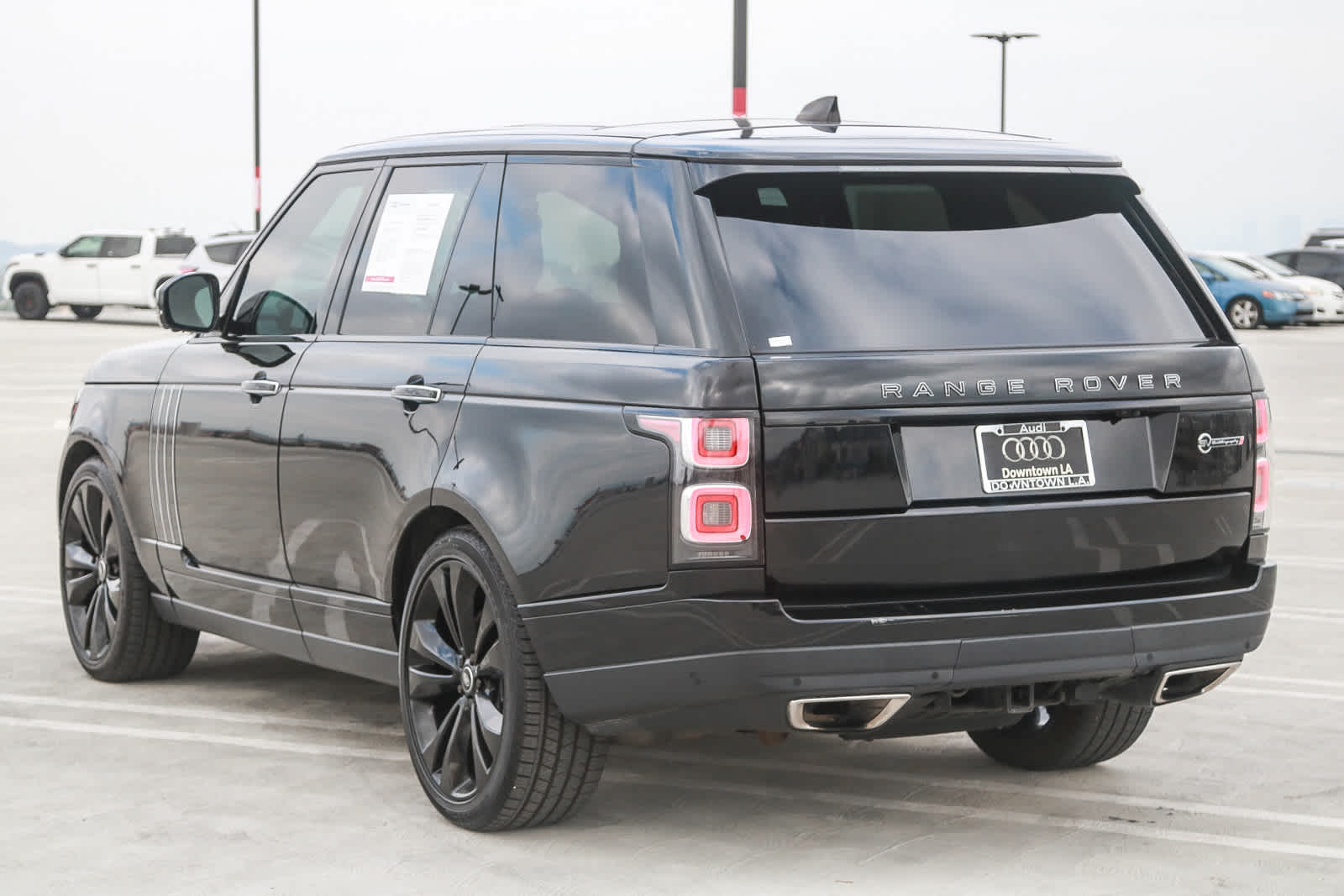 Thumbnail: 2021 Land Rover Range Rover - 9