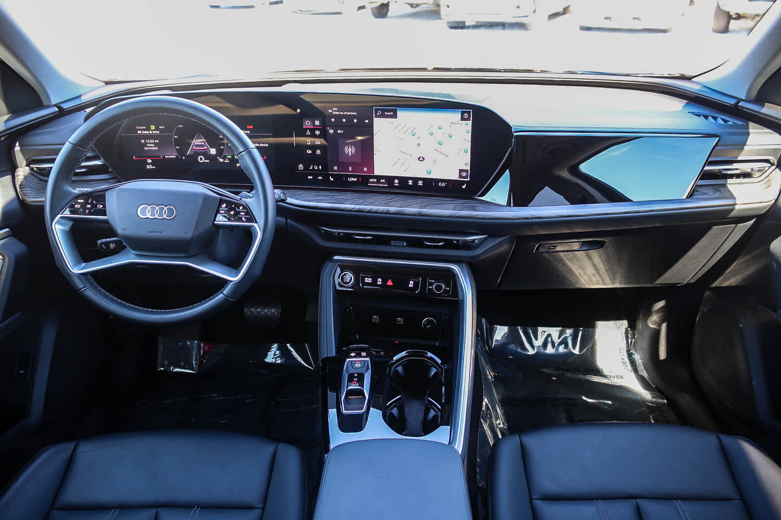 Thumbnail: 2025 Audi Q5 - 16