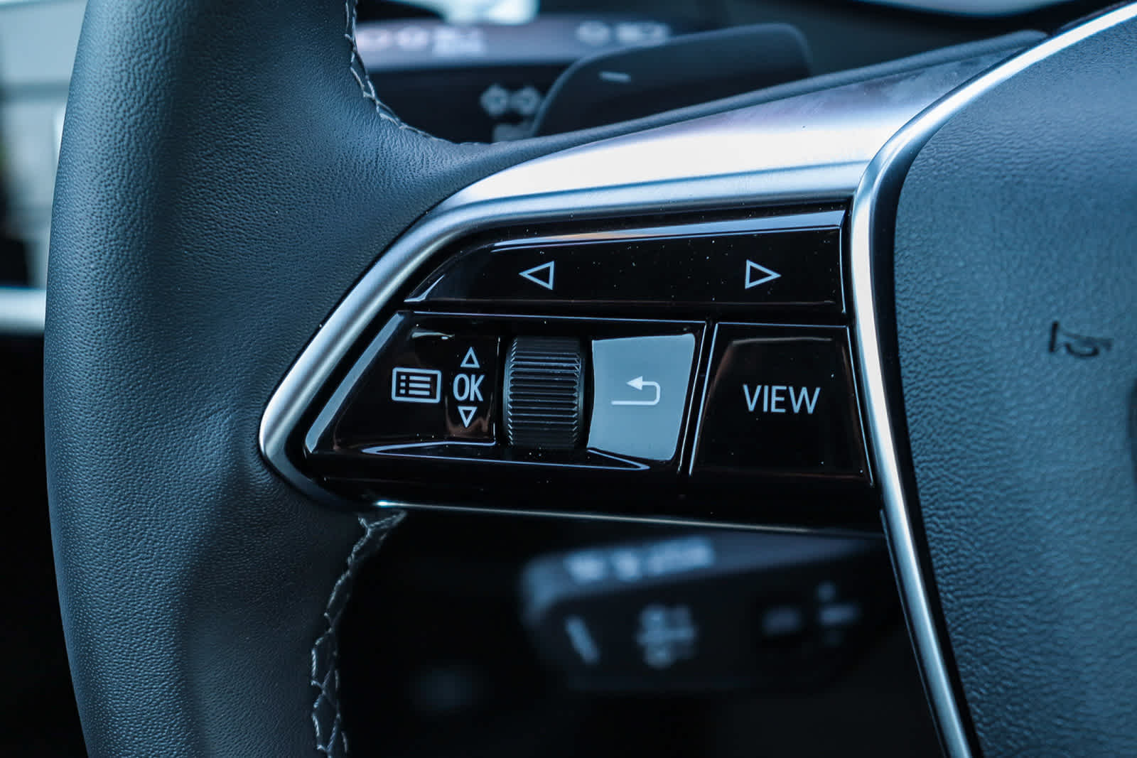 Thumbnail: 2026 Audi A6 - 20