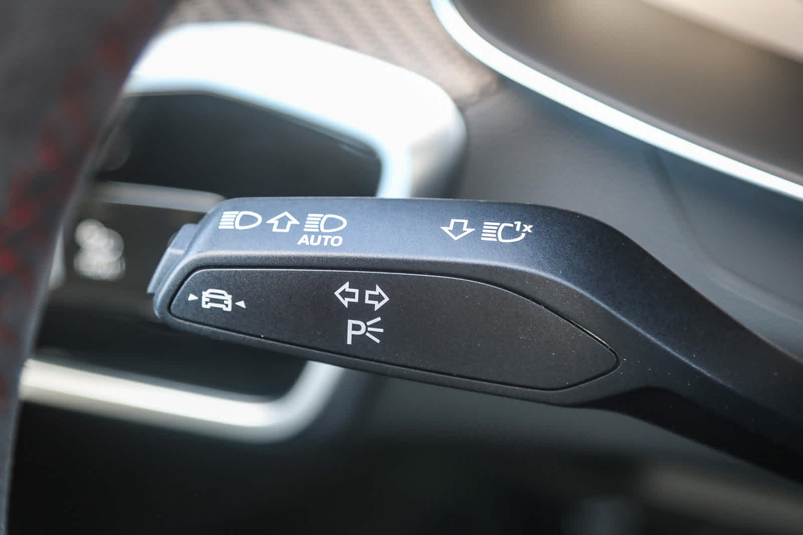 Thumbnail: 2026 Audi RS 7 - 35