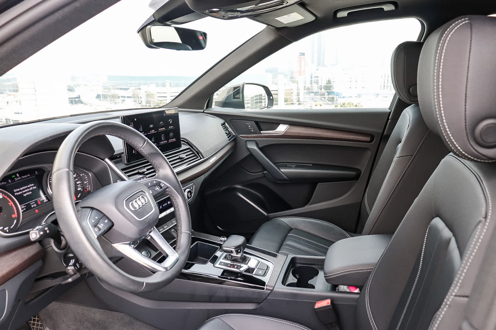 Thumbnail: 2023 Audi Q5 - 18