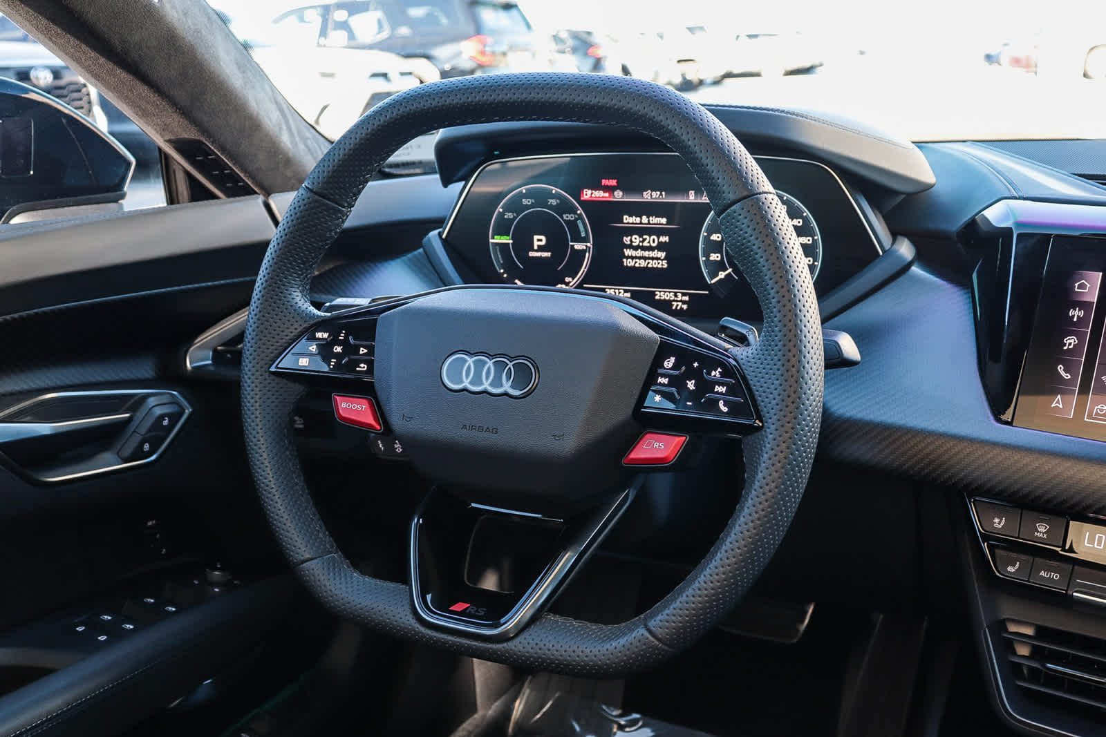 Thumbnail: 2025 Audi RS e-tron GT - 21