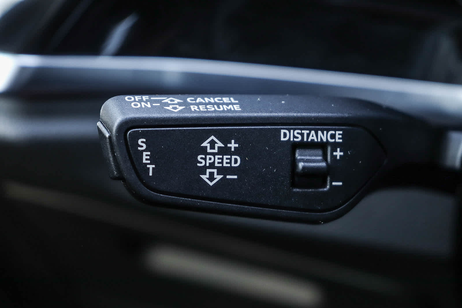 Thumbnail: 2025 Audi Q3 - 31