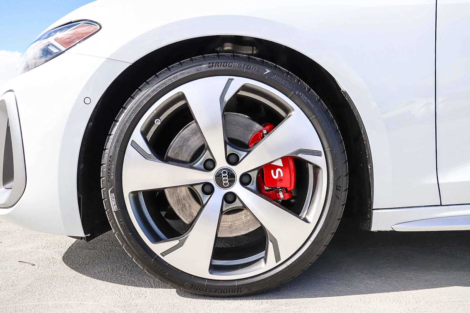 Thumbnail: 2026 Audi S5 - 14