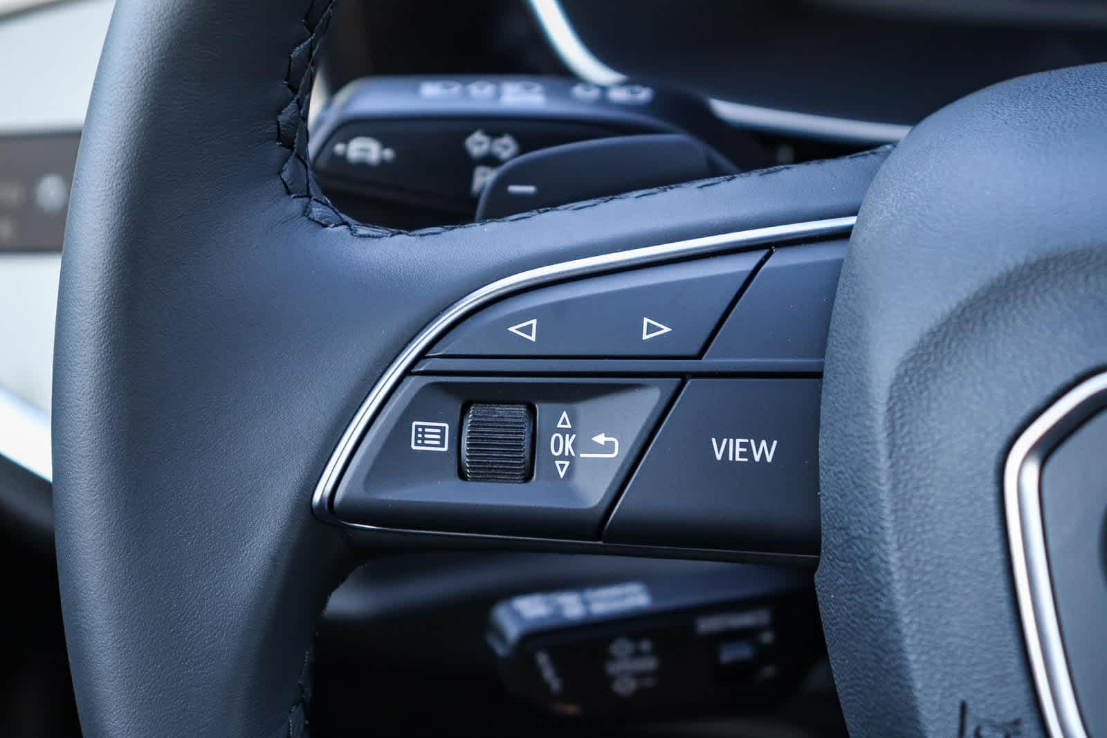 Thumbnail: 2025 Audi Q3 - 20