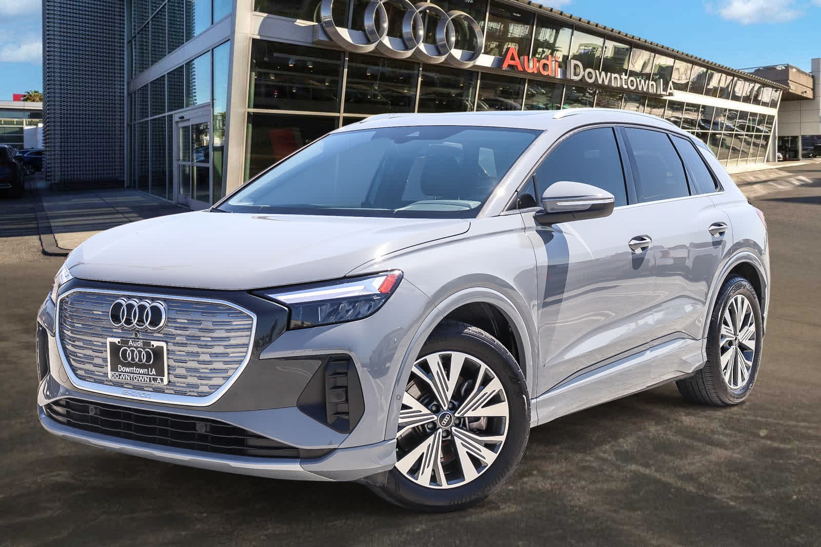 2023 Audi Q4 e-tron Premium -
                  Los Angeles, CA