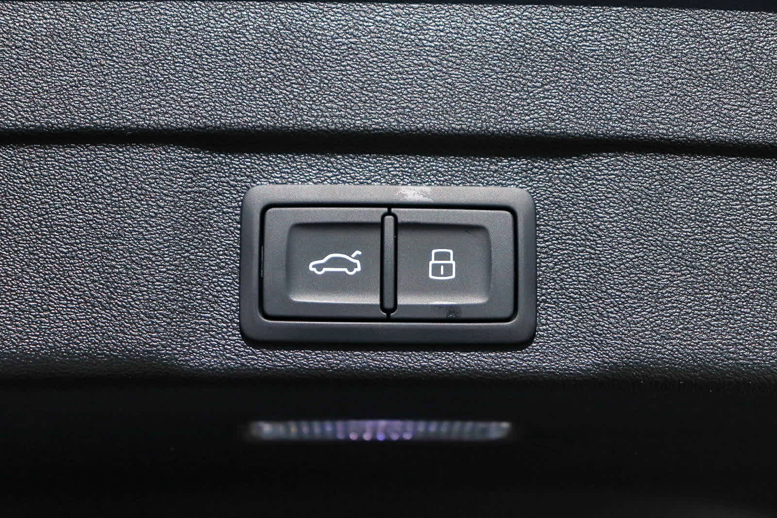 Thumbnail: 2025 Audi A5 - 37