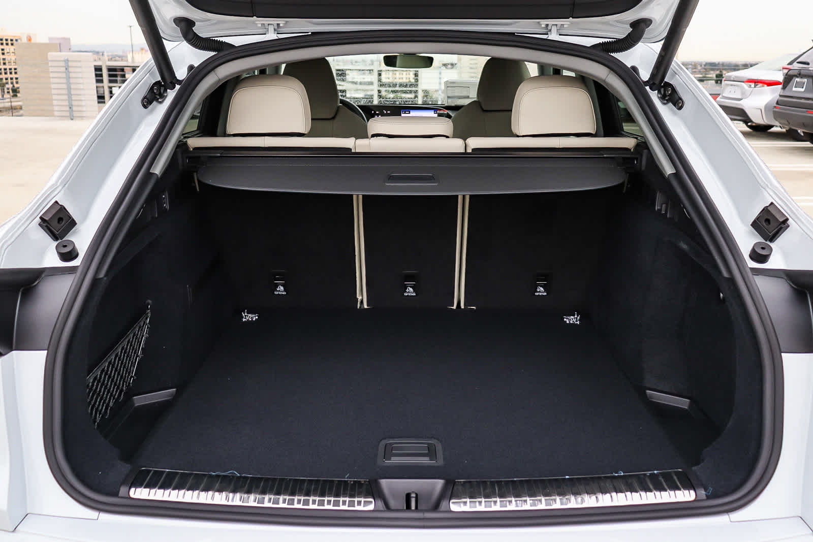 Thumbnail: 2025 Audi Q5 - 36