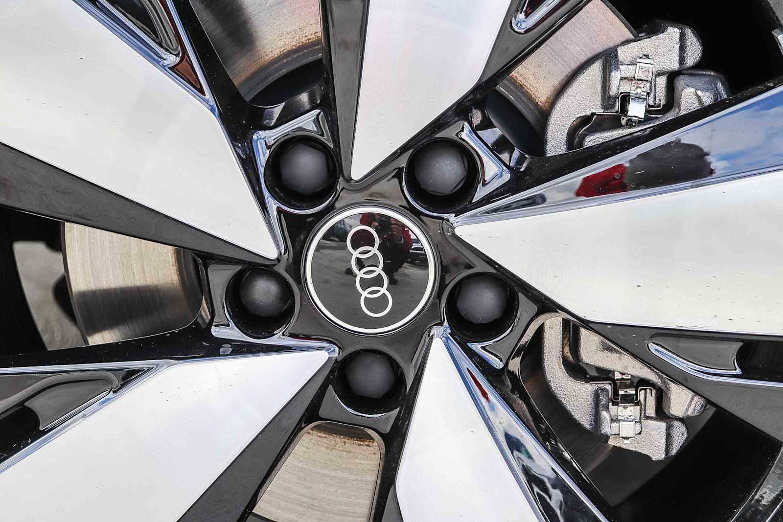 Thumbnail: 2025 Audi A5 - 15