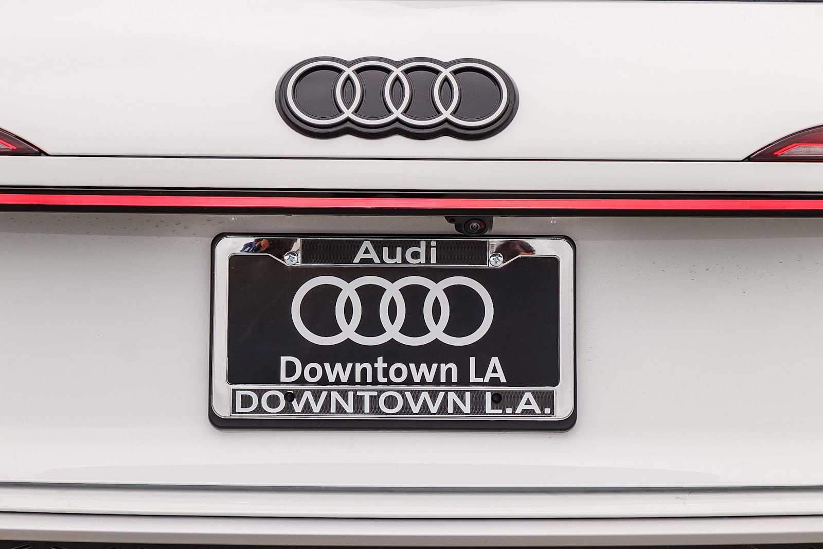 Thumbnail: 2026 Audi Q3 - 11