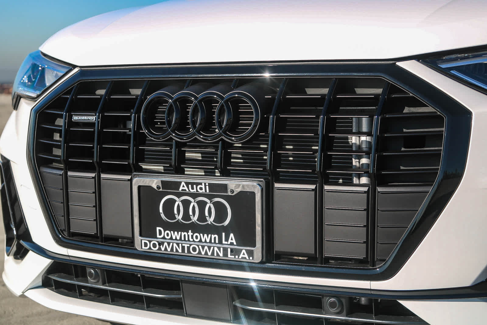 Thumbnail: 2025 Audi Q3 - 6