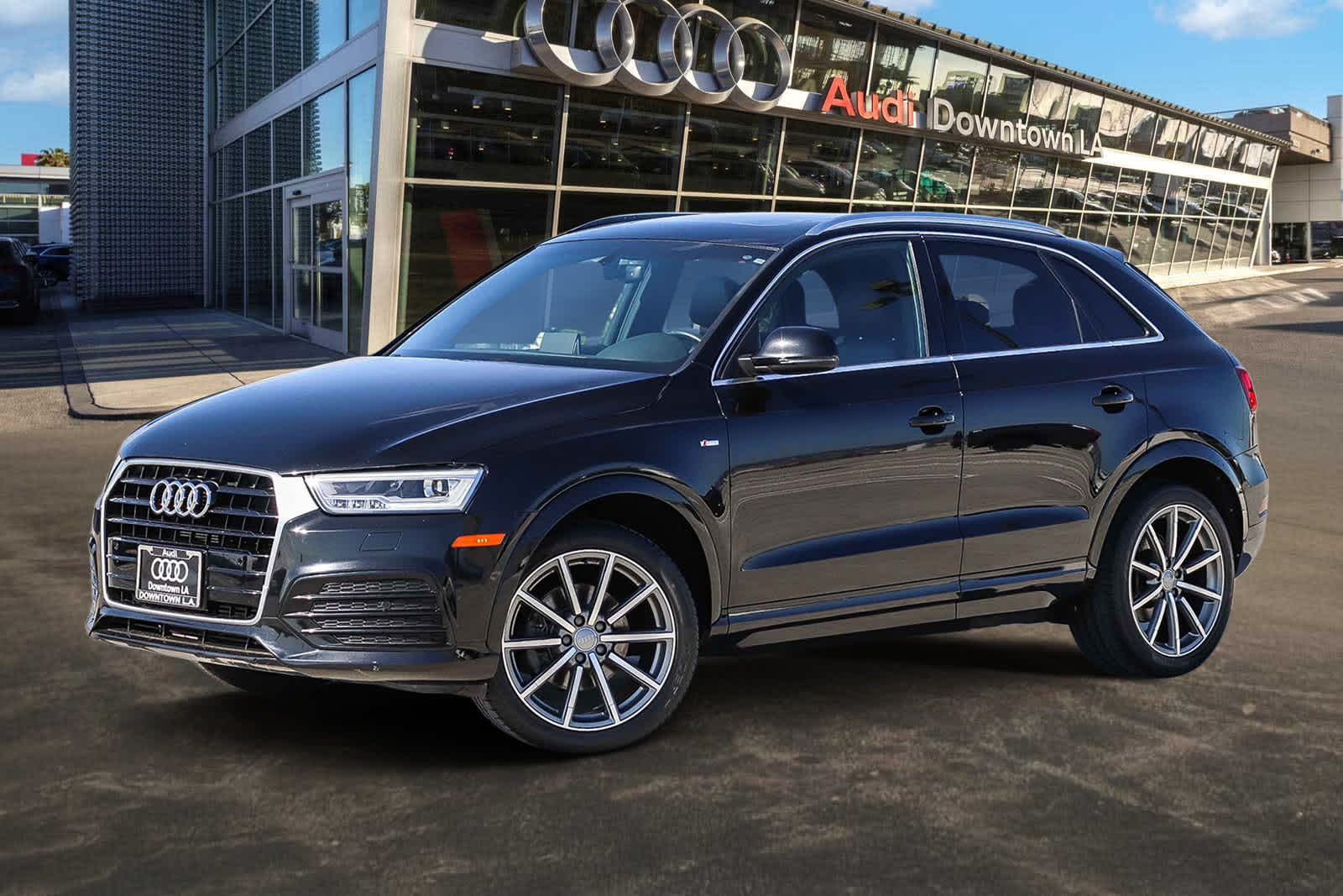 2018 Audi Q3 Premium Plus -
                  Los Angeles, CA
