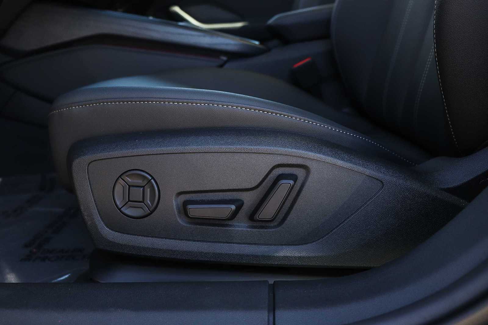 Thumbnail: 2025 Audi A5 - 25