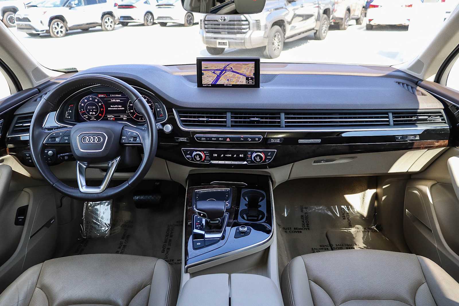 Thumbnail: 2017 Audi Q7 - 16