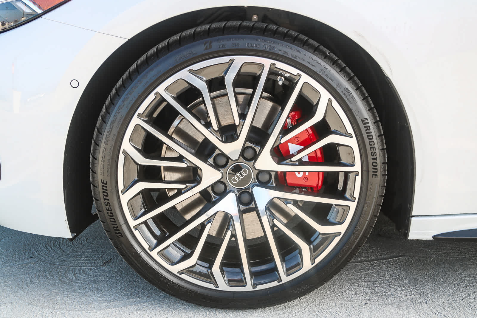 Thumbnail: 2025 Audi S5 - 13